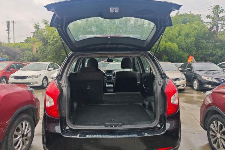 Used SsangYong Korando 2014 2.0L Gasoline Two-Wheel Drive Automatic Elite Navigation Edition Trunk