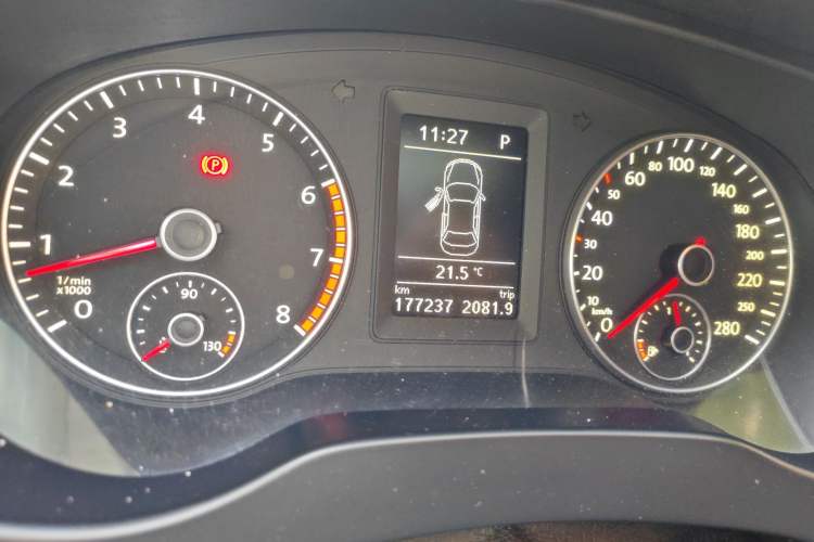 Used Volkswagen Sagitar 2014 1.4TSI Automatic Luxury Model