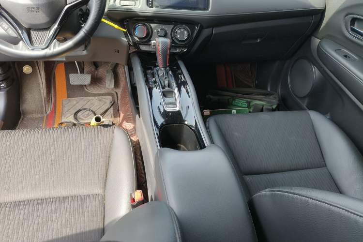 Used Honda Vezel 2020 1.5L CVT Pioneer Edition