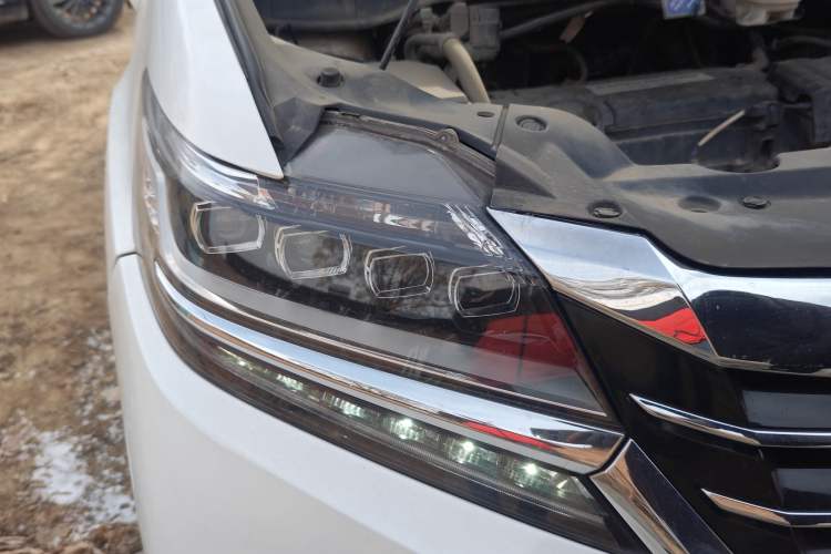 Used Honda Elysion 2016 2.4L Style Edition