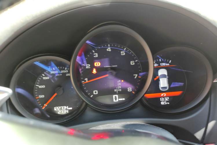 Used Porsche Macan 2014 Macan 2.0T Instrument Cluster