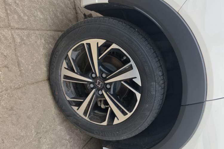 Used SOL QX 2021 300T DCT Deluxe Smart Connectivity Version
