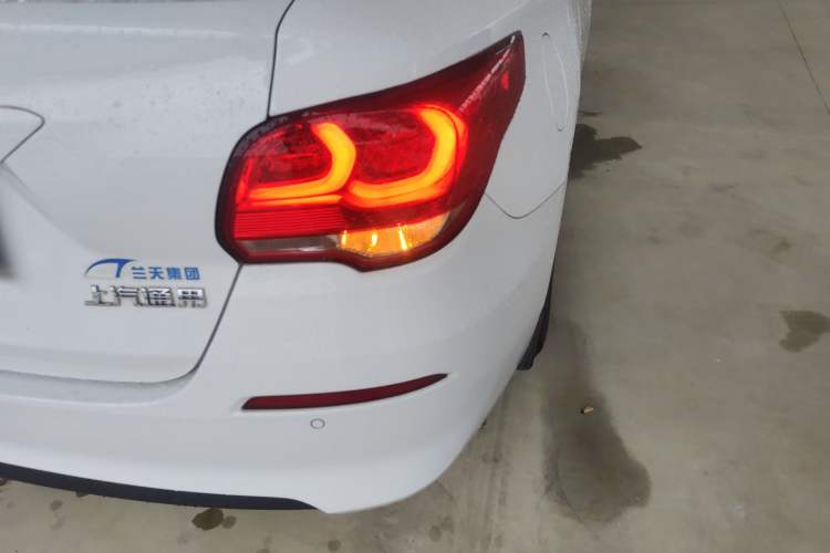 Used Chevrolet Cavalier 2019 320 Automatic Xinyue Edition Right Rear Taillight