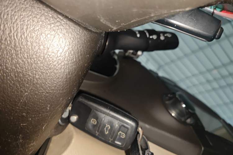 Used Toyota Highlander 2009 2.7L Two-Wheel Drive 7-Seater Luxury Edition
