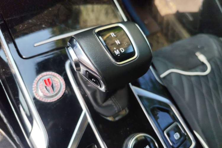 Used Hongqi HS5 2022 2.0T Smart Connect Flagship All-Wheel-Drive Version
