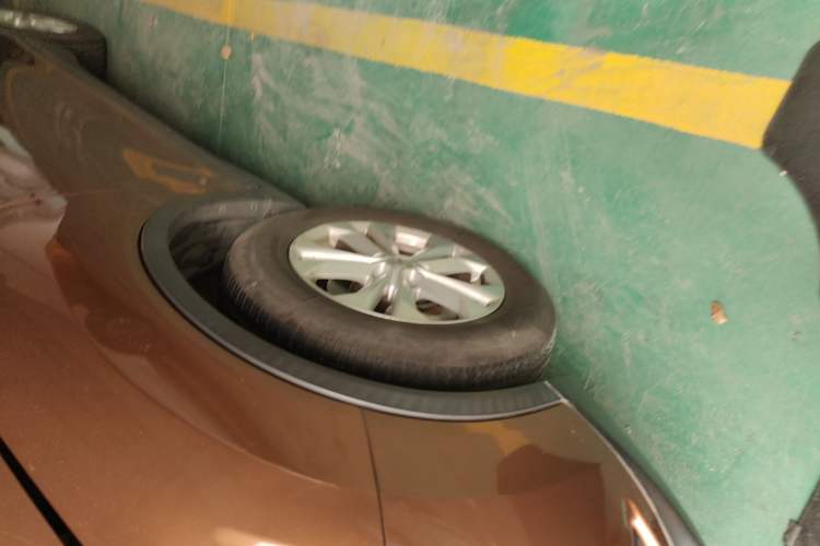 Used Nissan X-Trail 2014 2.0L CVT Comfort Edition 2WD Exterior 4