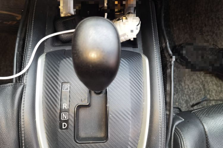 Used Nissan X-Trail 2014 2.0L CVT Comfort Edition 2WD Gear Lever