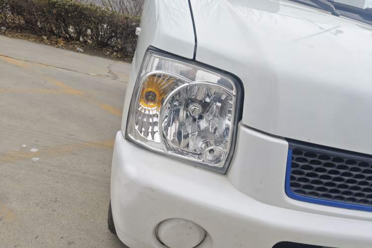 Used BAIC Changhe EV2 2019 Updated Version 10° Edition 1.8kW On-board Charger
