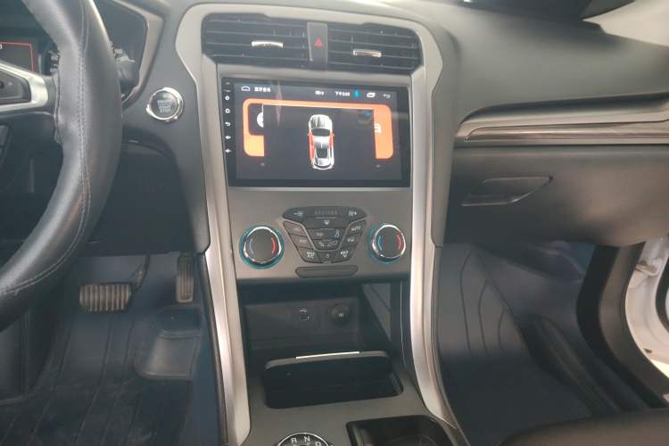 Used Ford Mondeo 2018 EcoBoost 180 Smart Control Fashion Model China V Standard