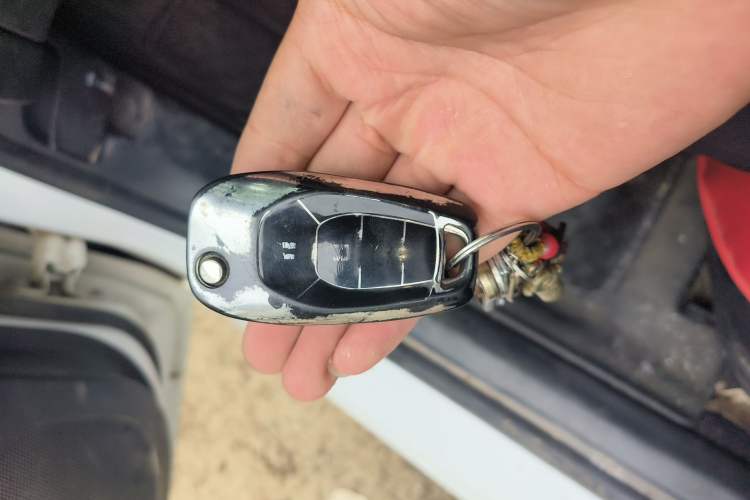 Used Chevrolet Cruze 2017 1.5L Automatic Pioneer Sunroof Edition
