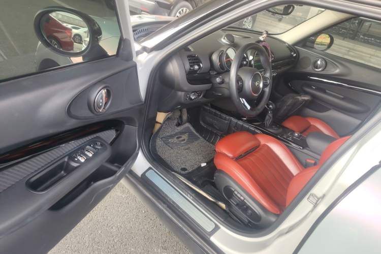 Used MINI Clubman 2018 1.5T COOPER Classic Edition Driver Seat