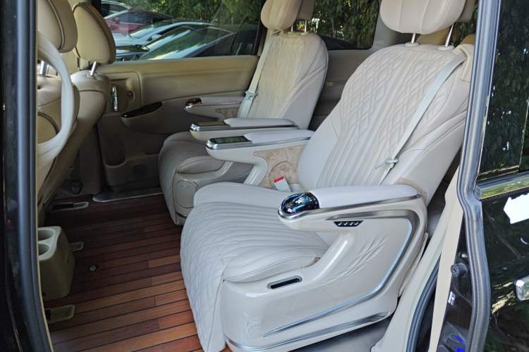 Used Nissan Quest 2015 3.5L SL