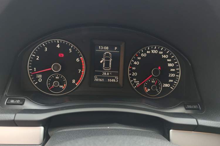 Used Volkswagen Scirocco 2014 1.4 TSI Competition Edition Instrument Cluster