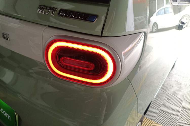 Used Wuling Hongguang MINIEV 2024 3rd Generation 215km Youth Edition