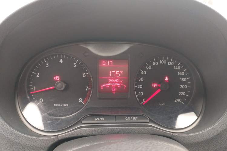 Used Volkswagen Polo 2013 1.4L Manual Fashion Edition
