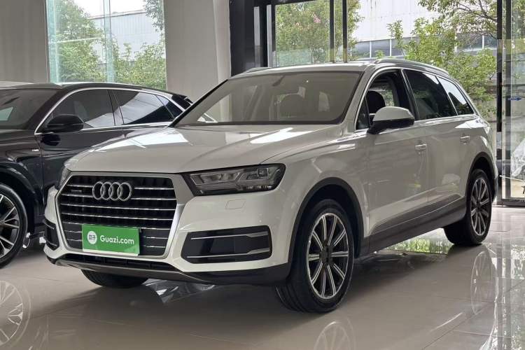 Used Audi Q7 2017 2.0 TFSI 5-seater U.S. specification Guazi used car, China used car export, Used car for sale, Used Audi cars, Cheapest cars for sale