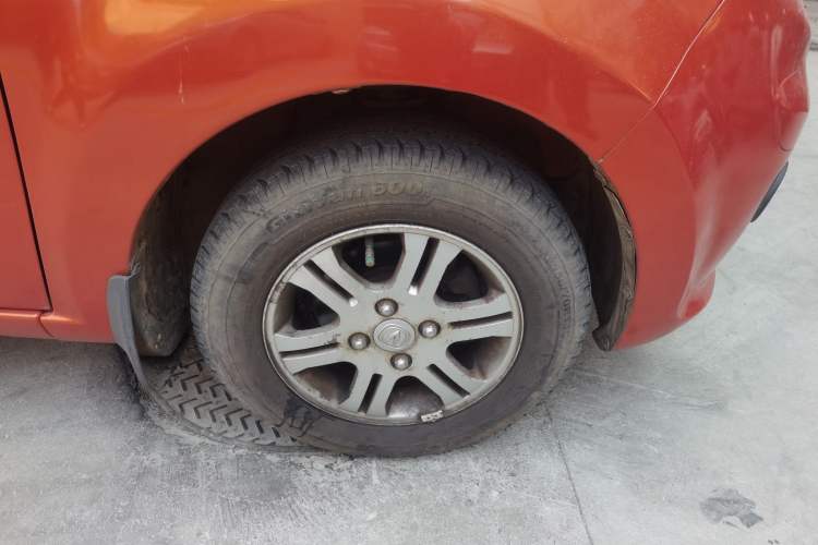 Used CHANGAN Benni mini 2010 1.0L Limited Edition Manual Transmission Right Front Wheel Hub