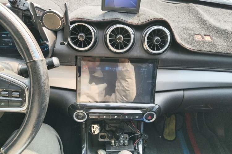 Used Cowin X3 2016 1.6L Manual Smart Connect II Version
