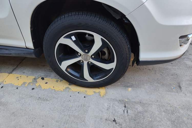 Used BYD S7 2015 2.0T Upgraded Automatic Luxury Version
