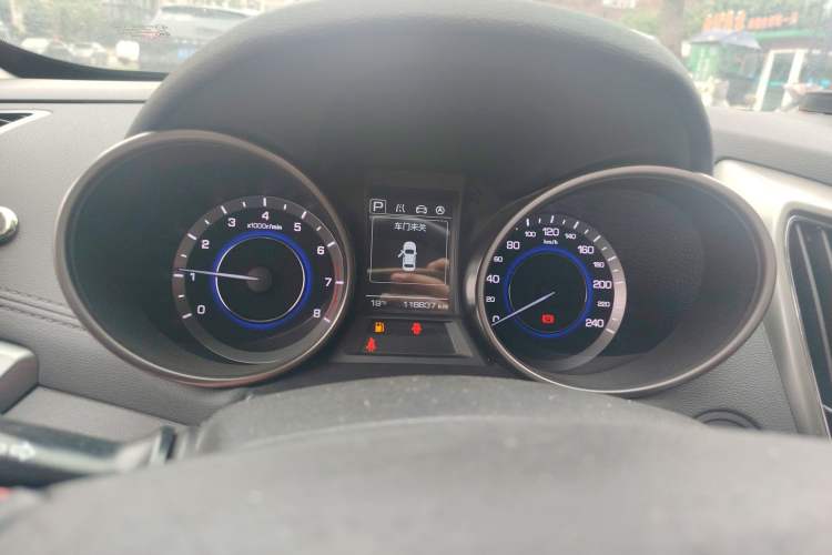 Used CHANGAN Eado 2015 1.6L Automatic Junku Model China IV Standard Instrument Cluster