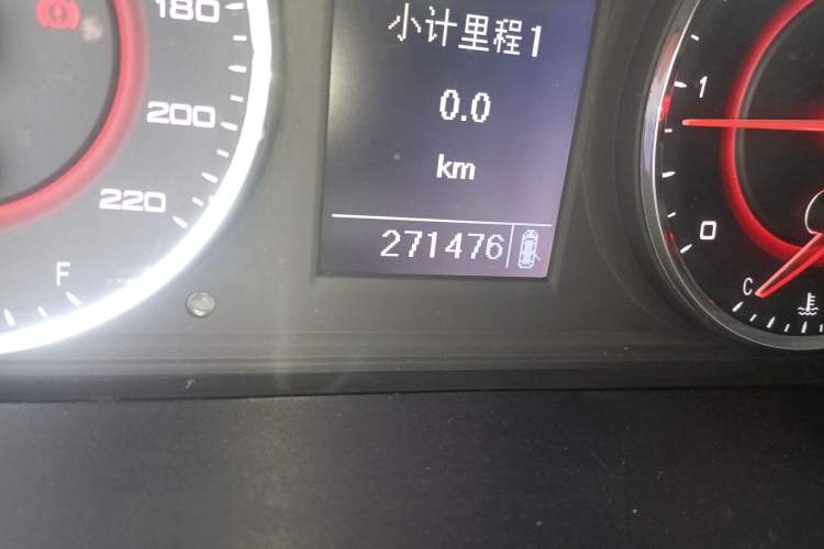 Used SAIC MAXUS G10 2019 PLUS 1.9T Manual Passenger Version Diesel Emission Standard China V
