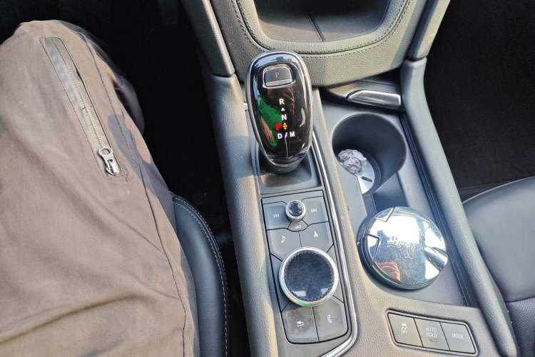 Used Cadillac XT5 2020 28T Four-Wheel Drive Luxury Version