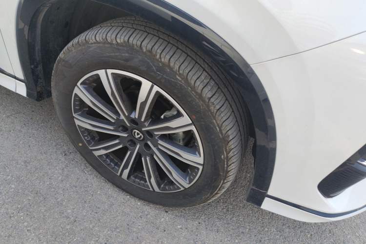 Used CHANGAN CS75 PLUS 2025 Model, 3rd Generation Champion Edition 1.5T Jinghang Version