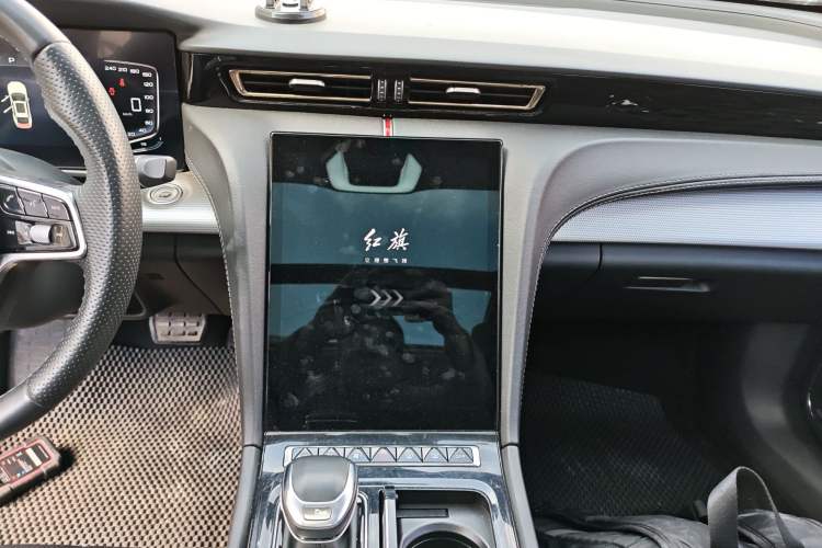 Used Hongqi H5 2024 1.5T DCT Smart Connect Flagship Edition
