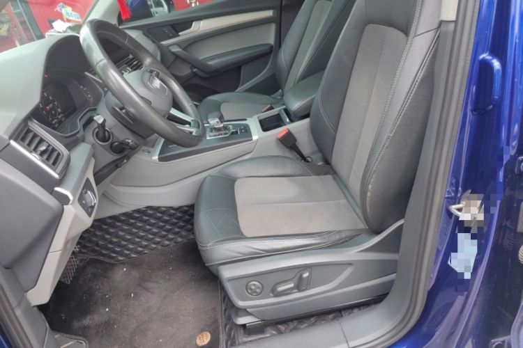 Used Audi Q5L 2018 40 TFSI Prestige Fashion Edition China VI Left Front Seat