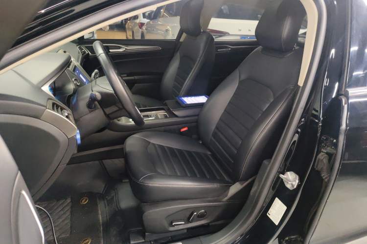 Used Ford Mondeo 2020 EcoBoost 180 Stylish Model Left Front Seat