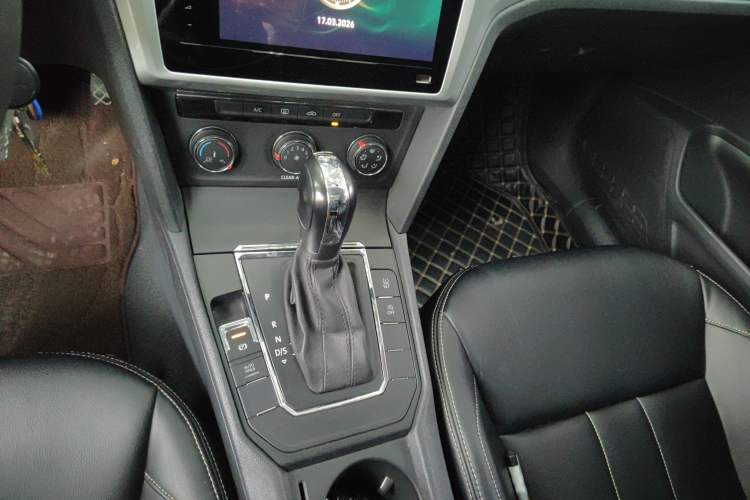 Used Volkswagen Lamando 2021 230TSI DSG Fashion Edition
