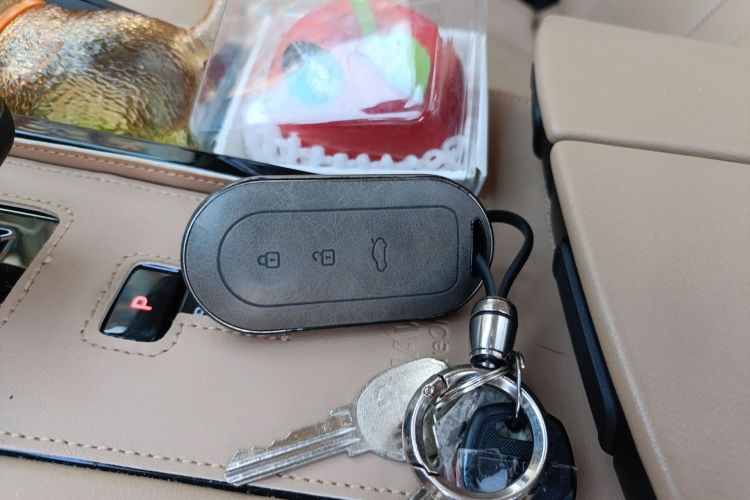 Used Hima AITO M7 2024 1.5T Intelligent Driving 4WD Max Edition 5 Seats Vehicle Key