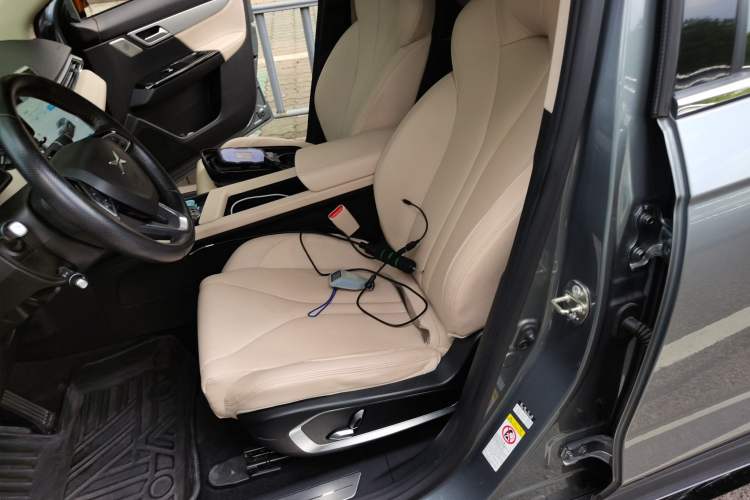 Used XPeng G3 2020 520i Luxury Edition Left Front Seat