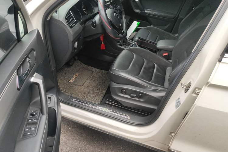 Used Volkswagen Tiguan L New Energy 2019 430 PHEV Hybrid Luxury Edition
