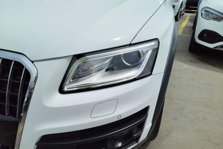 Used Audi Q5 2017 Plus 40 TFSI Technology Model