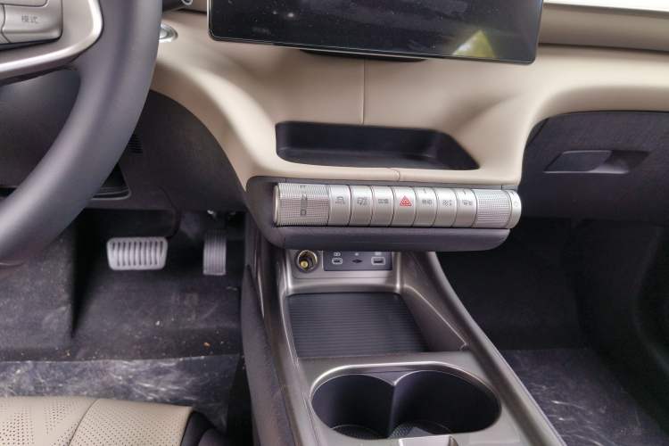 Used BYD Dolphin 2025 420km Free Edition
