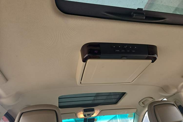 Used Mercedes-Benz Viano 2013 3.5L Haoci version Headliner