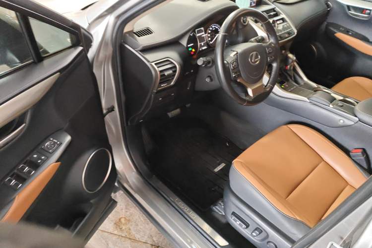 Used Lexus NX 2020 300h Front-Drive FENGSHANG Version China VI Standard
