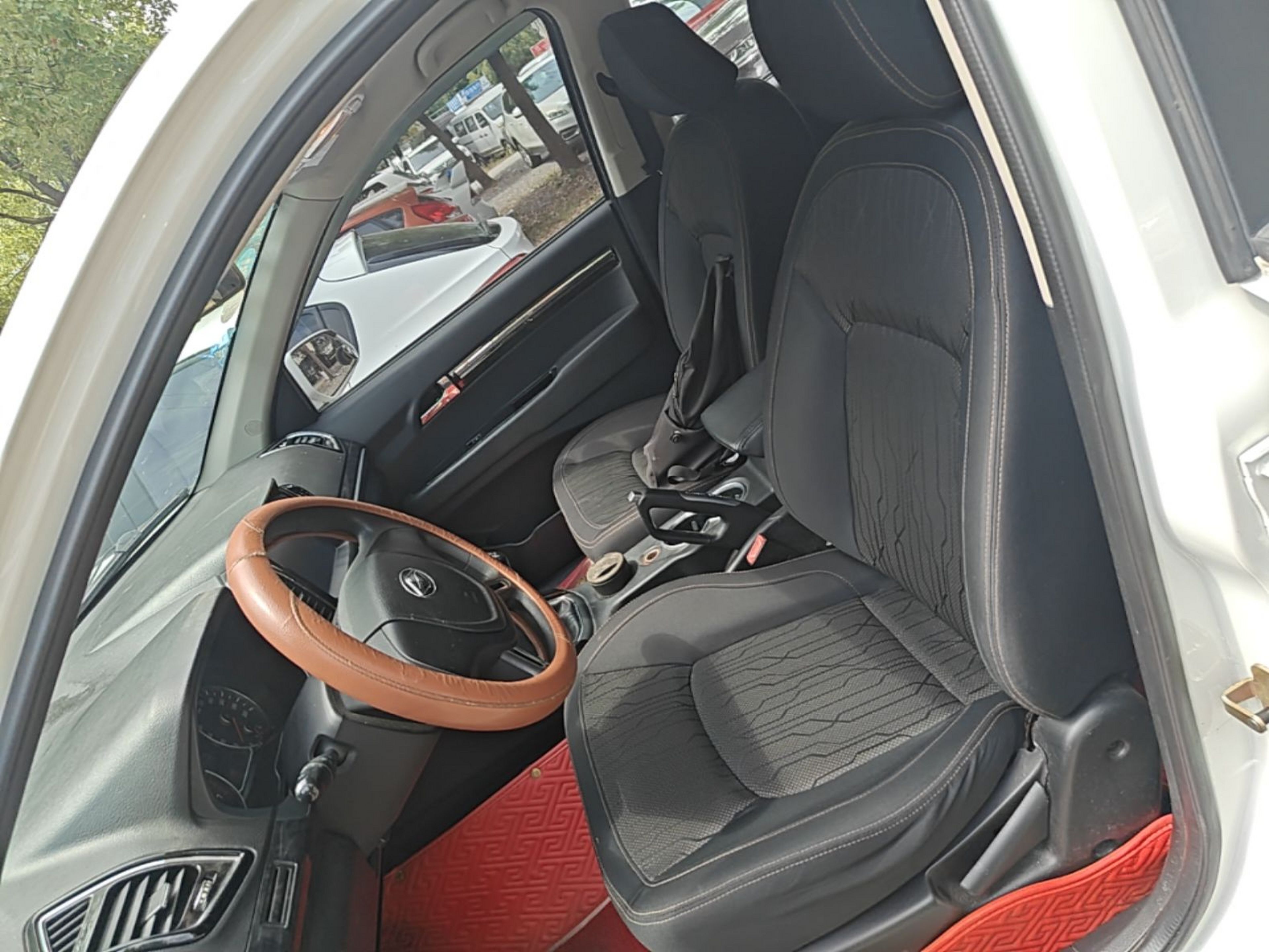 Avant de la voiture