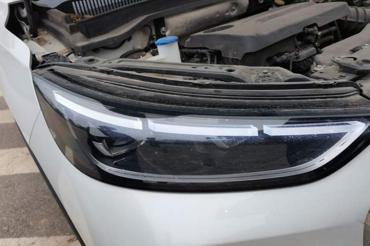 Used Chery Tiggo 8 L 2024 2.0T Two-Wheel Drive Standard Edition 5 Seats