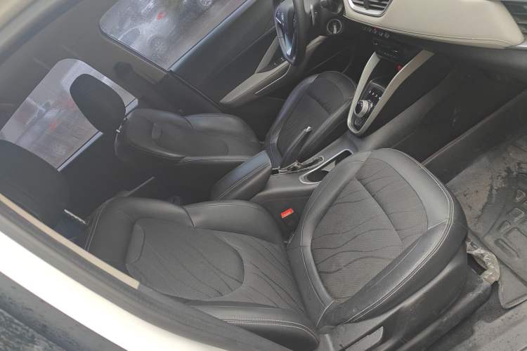 Used Baojun 510 2017 1.5L Automatic Fashion Model Right Front Seat