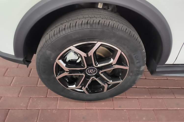 Used BYD Yuan Pro 2021 401 km Deluxe Version Left Front Wheel Hub