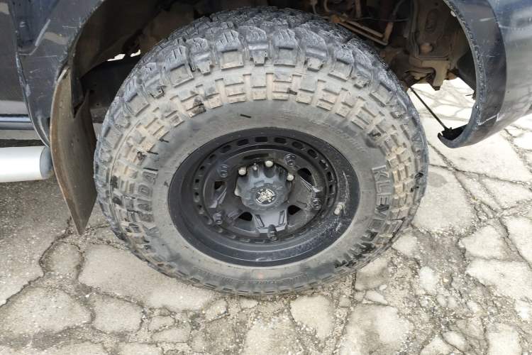 Used Nissan Paladin 2013 2.4L Four-Wheel Drive Standard Version China IV Standard