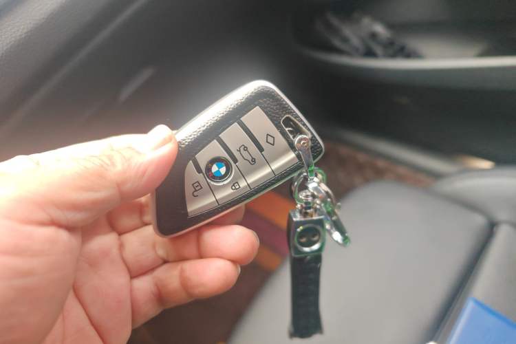 Used BMW 1 Series 2017 118i Design Package Model Vehicle Key