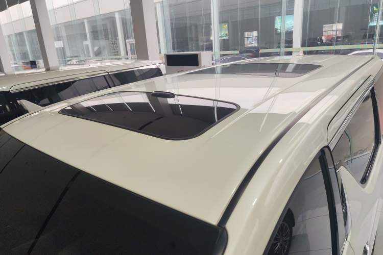 Used Toyota Alphard 2020 Dual-Engine 2.5L Prestige Edition