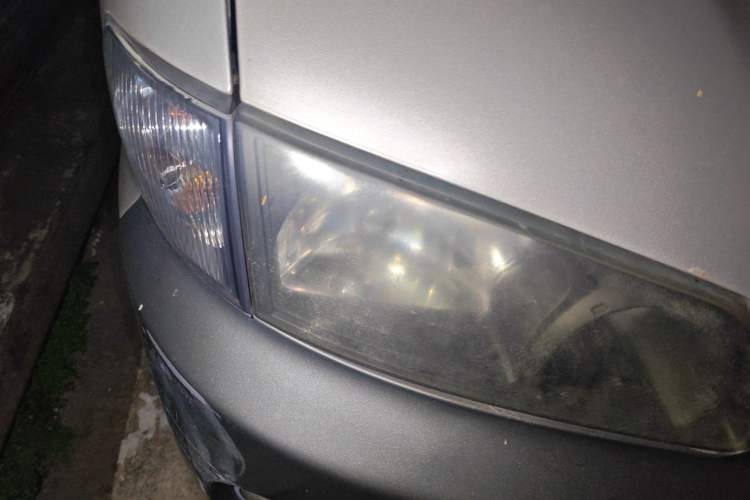 Used JAC Group Refine 2008 2.0L Shuttle Gasoline Basic Version with Single Air Conditioner Right Front Headlight