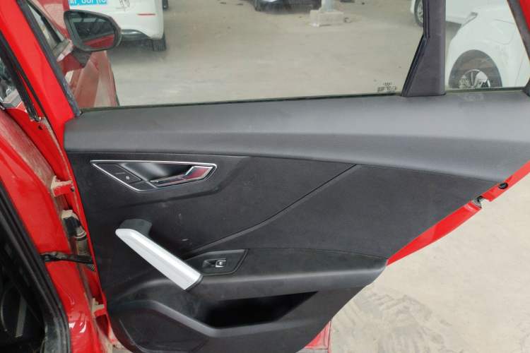 Used Audi Q2L 2018 35 TFSI Fashionable & Elegant Version China VI Emission Standard
