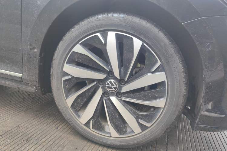 Used Volkswagen Passat 2022 330TSI Luxury Edition
