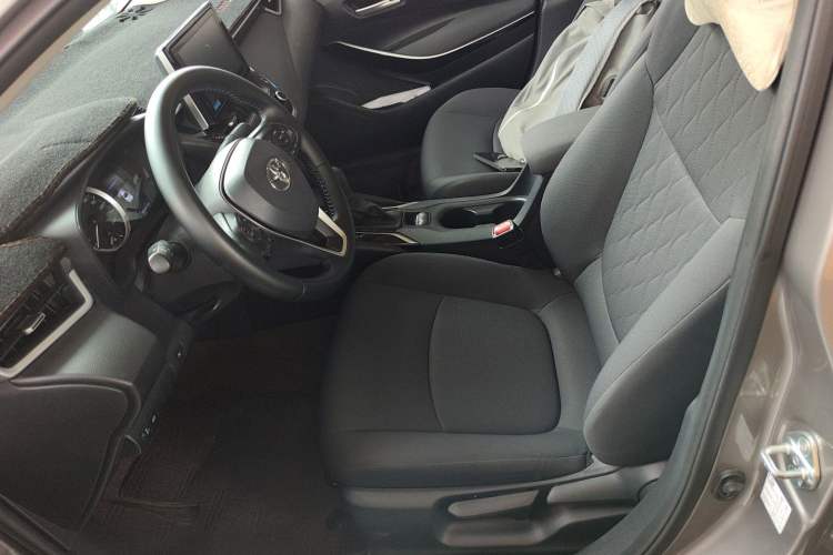 Used Toyota Corolla 2021 Dual-Motor 1.8L E-CVT Elite Edition