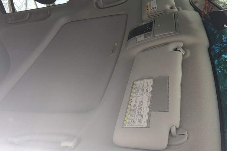 Used Toyota Prado 2018 3.5L Automatic TX-L with Rear-Mounted Spare Tire Headliner